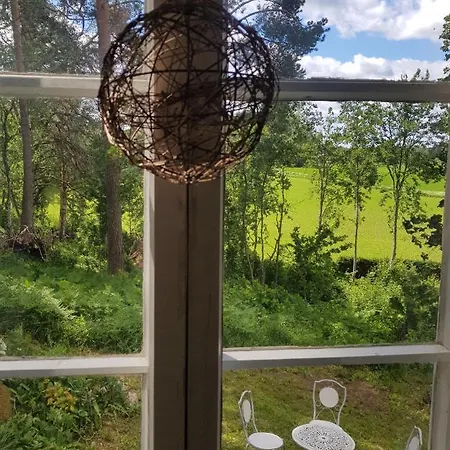 Hirsihuvila, Sauna Ja Kylpyamme, Levollista Olemista Loppi