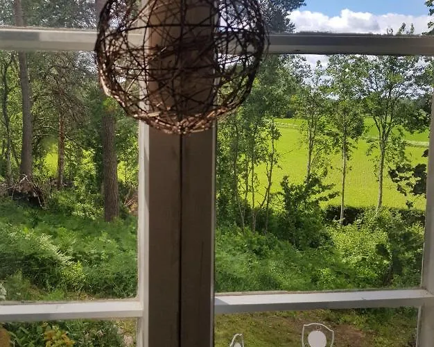 Hirsihuvila, Sauna Ja Kylpyamme, Levollista Olemista Loppi